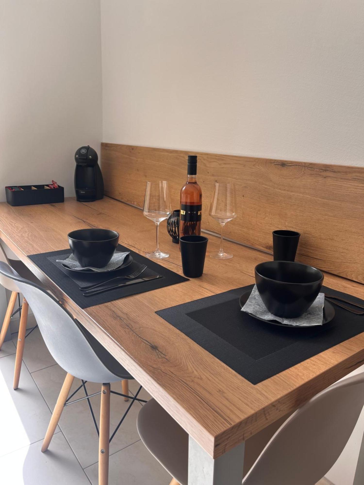 Lilan Apartment Maribor Exteriör bild